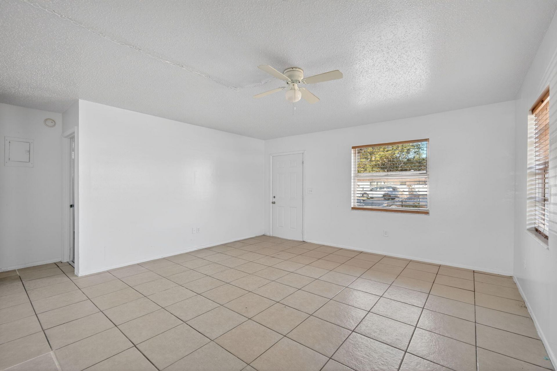 4600 Kelmar Drive, West Palm Beach, FL 33422 Photo