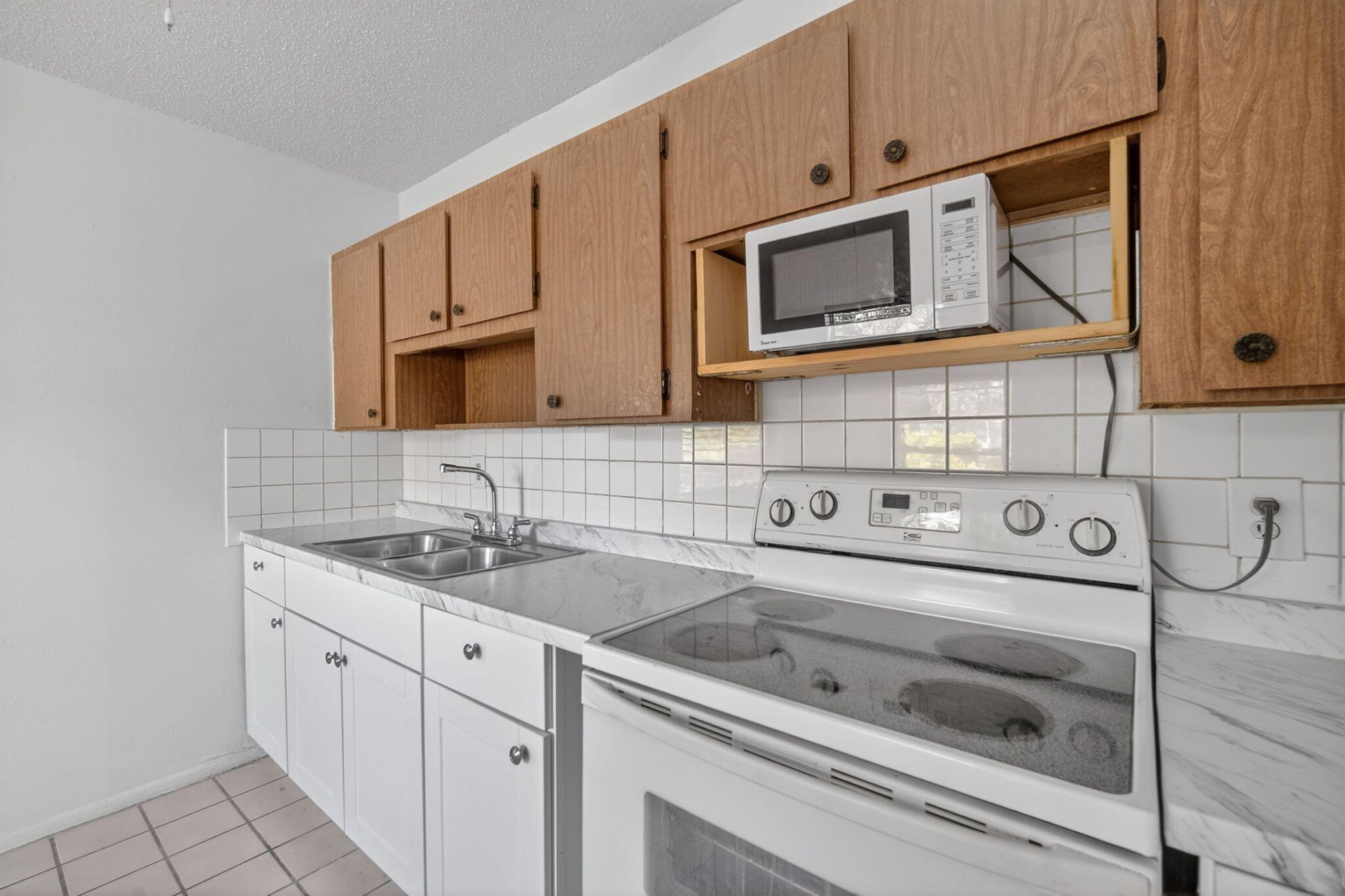 4600 Kelmar Drive, West Palm Beach, FL 33422 Photo