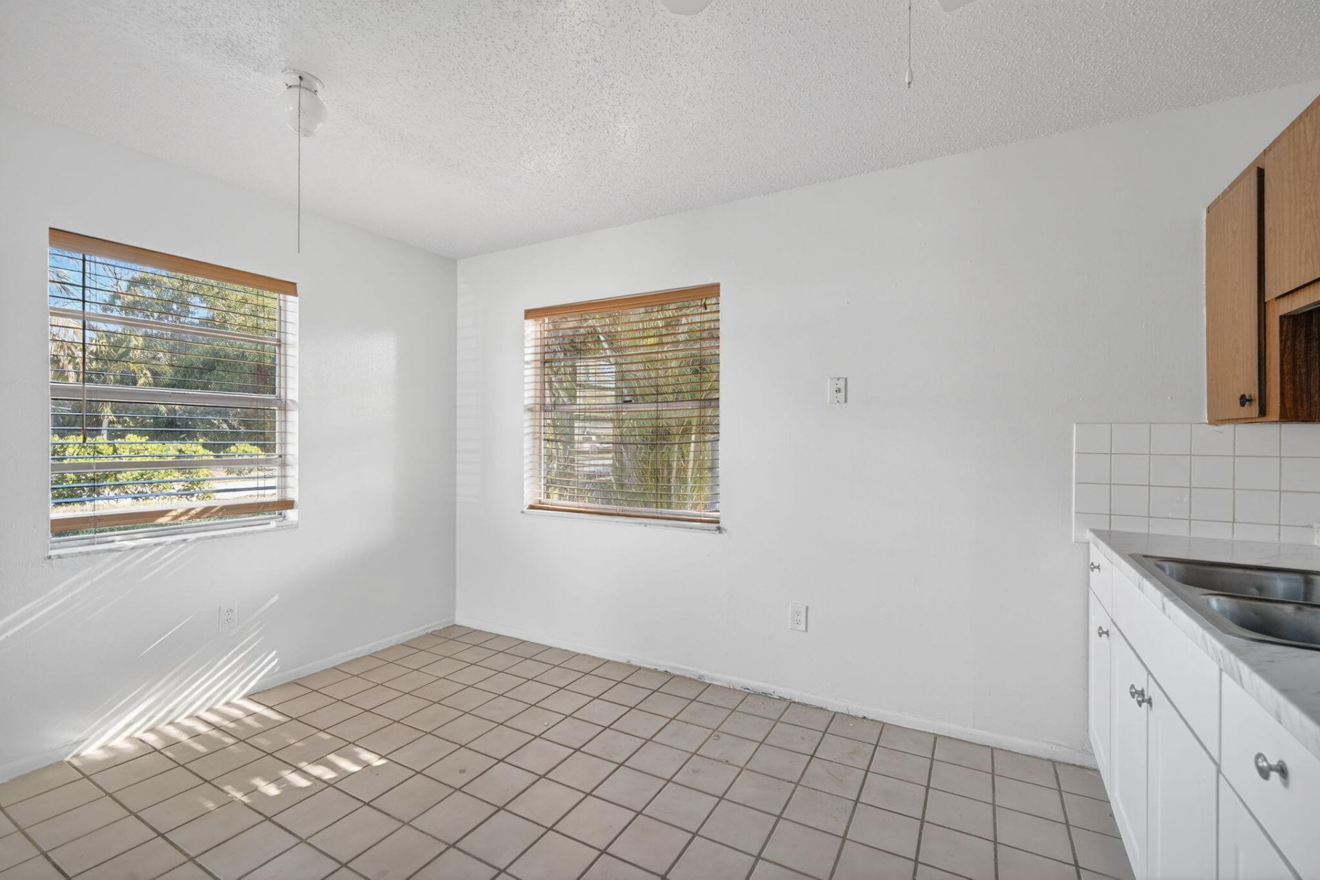 4600 Kelmar Drive, West Palm Beach, FL 33422 Photo