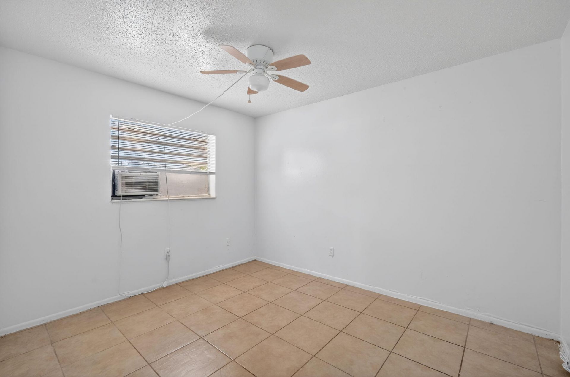 4600 Kelmar Drive, West Palm Beach, FL 33422 Photo