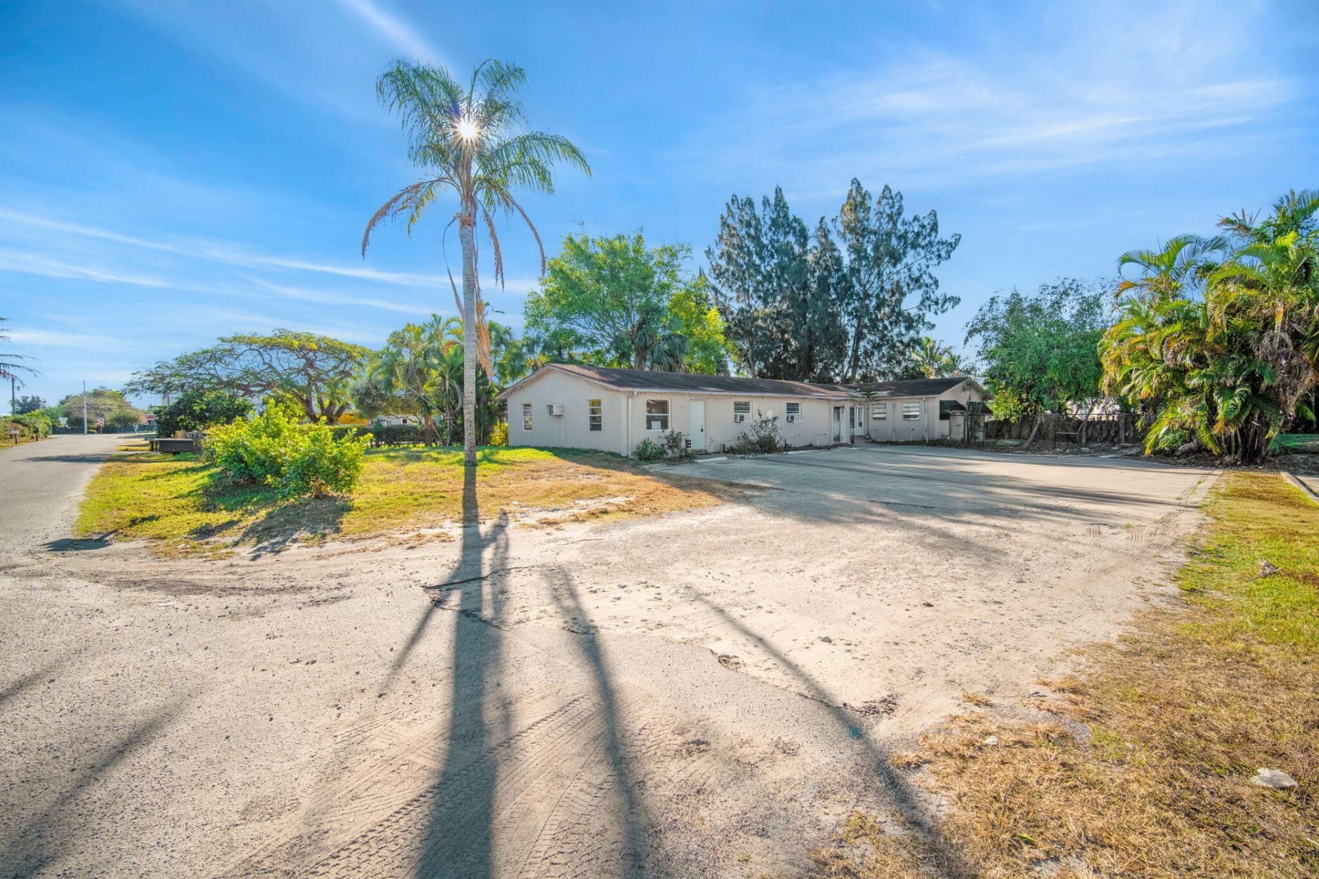 4600 Kelmar Drive, West Palm Beach, FL 33422 Photo