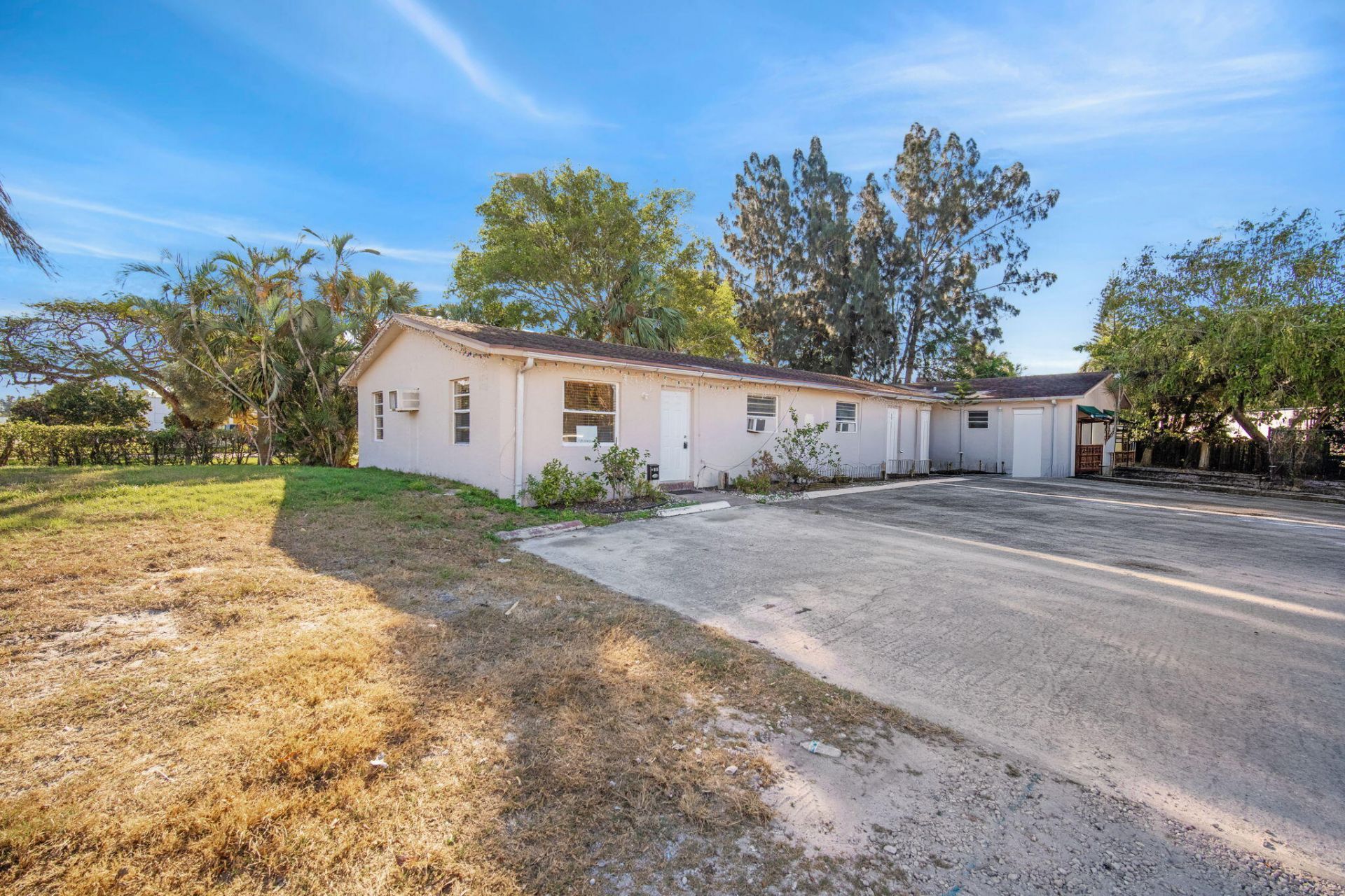 4600 Kelmar Drive, West Palm Beach, FL 33422 Photo