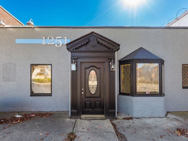 1251 W Broad , Columbus, OH 43222 Photo 2