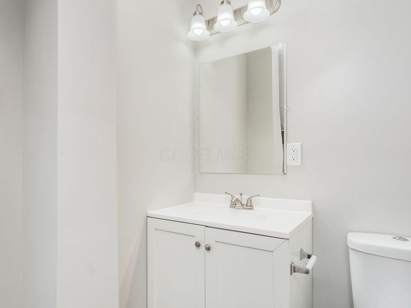 1251 W Broad , Columbus, OH 43222 Photo 26