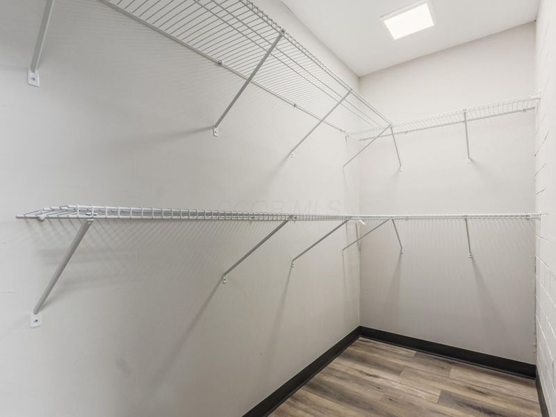 1251 W Broad , Columbus, OH 43222 Photo 27