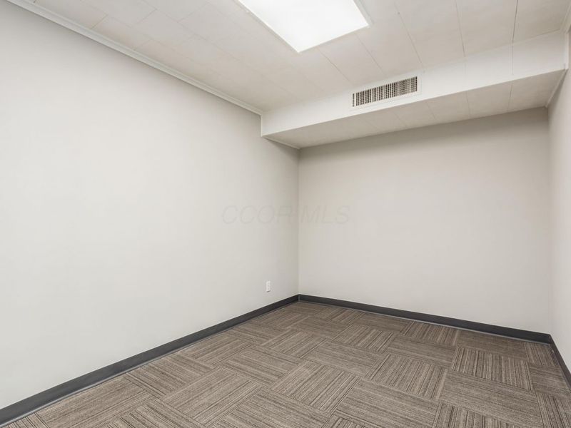 1251 W Broad , Columbus, OH 43222 Photo 36