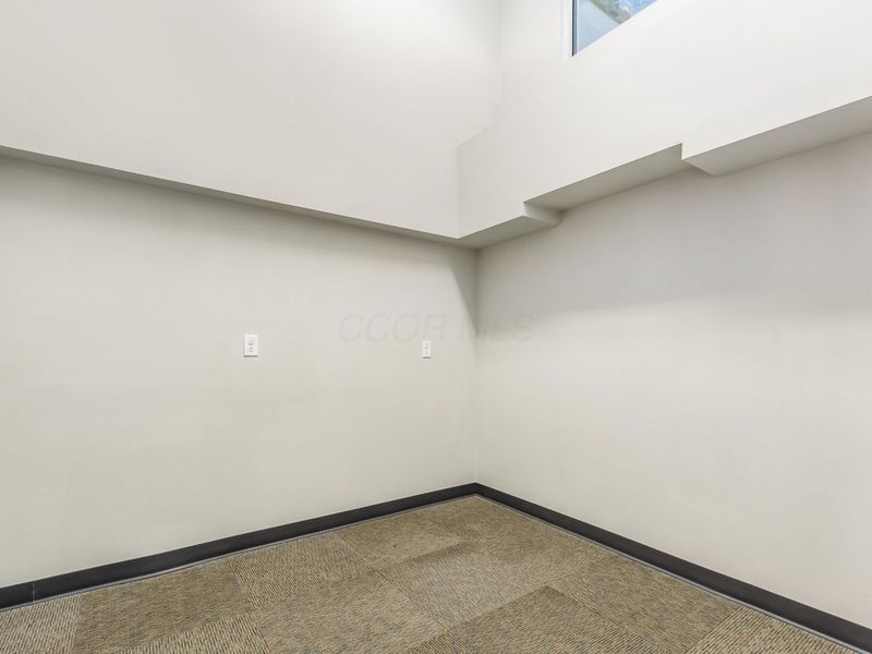 1251 W Broad , Columbus, OH 43222 Photo 46