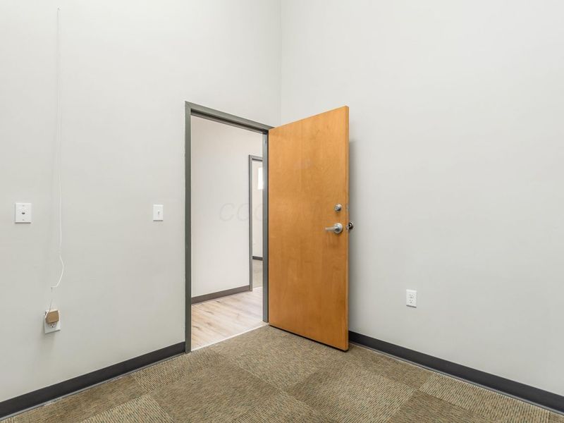 1251 W Broad , Columbus, OH 43222 Photo 47