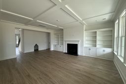 6293 Zoe Way photo 4
