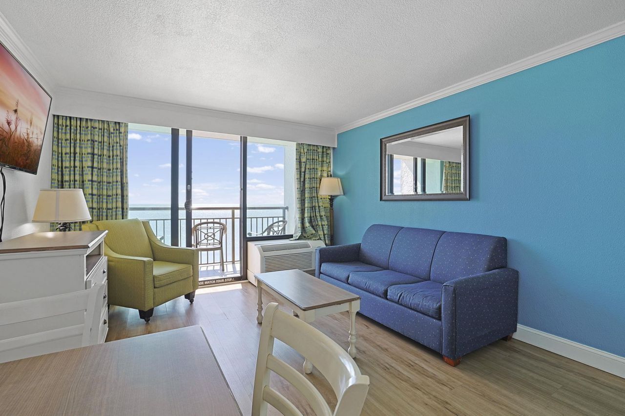 3000 N Ocean Blvd. Photo 3