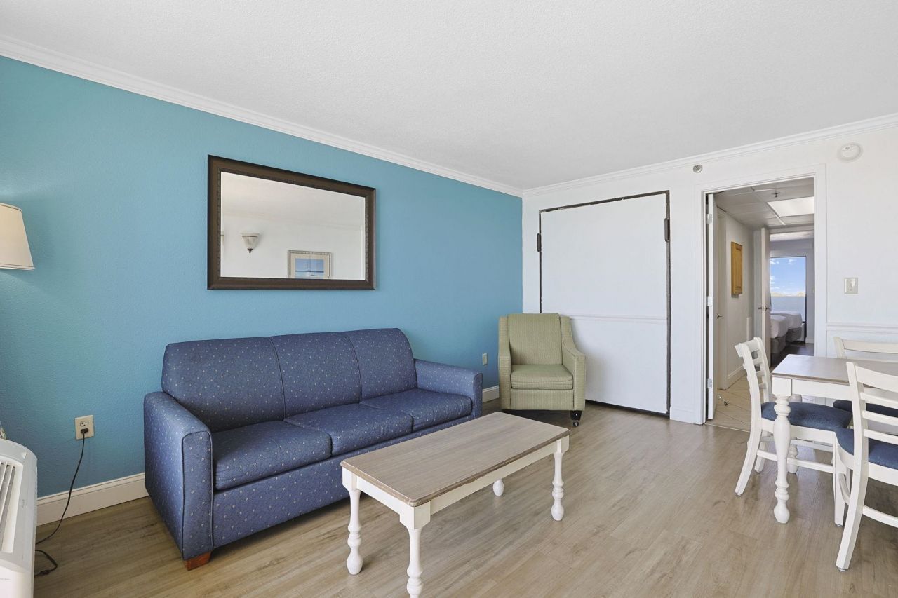 3000 N Ocean Blvd. Photo 5