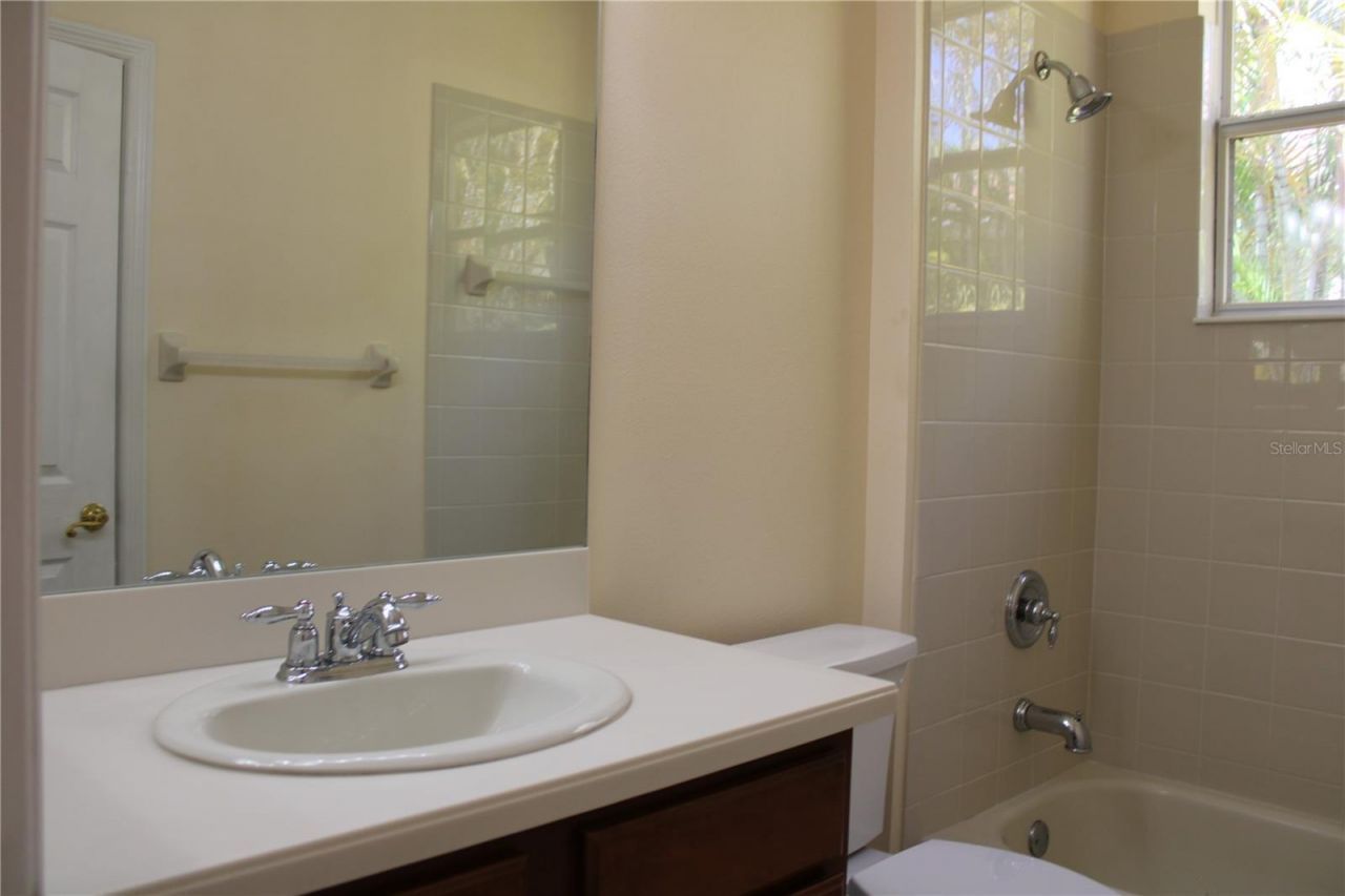 7803 33rd Street E, Sarasota, FL 34243 Photo