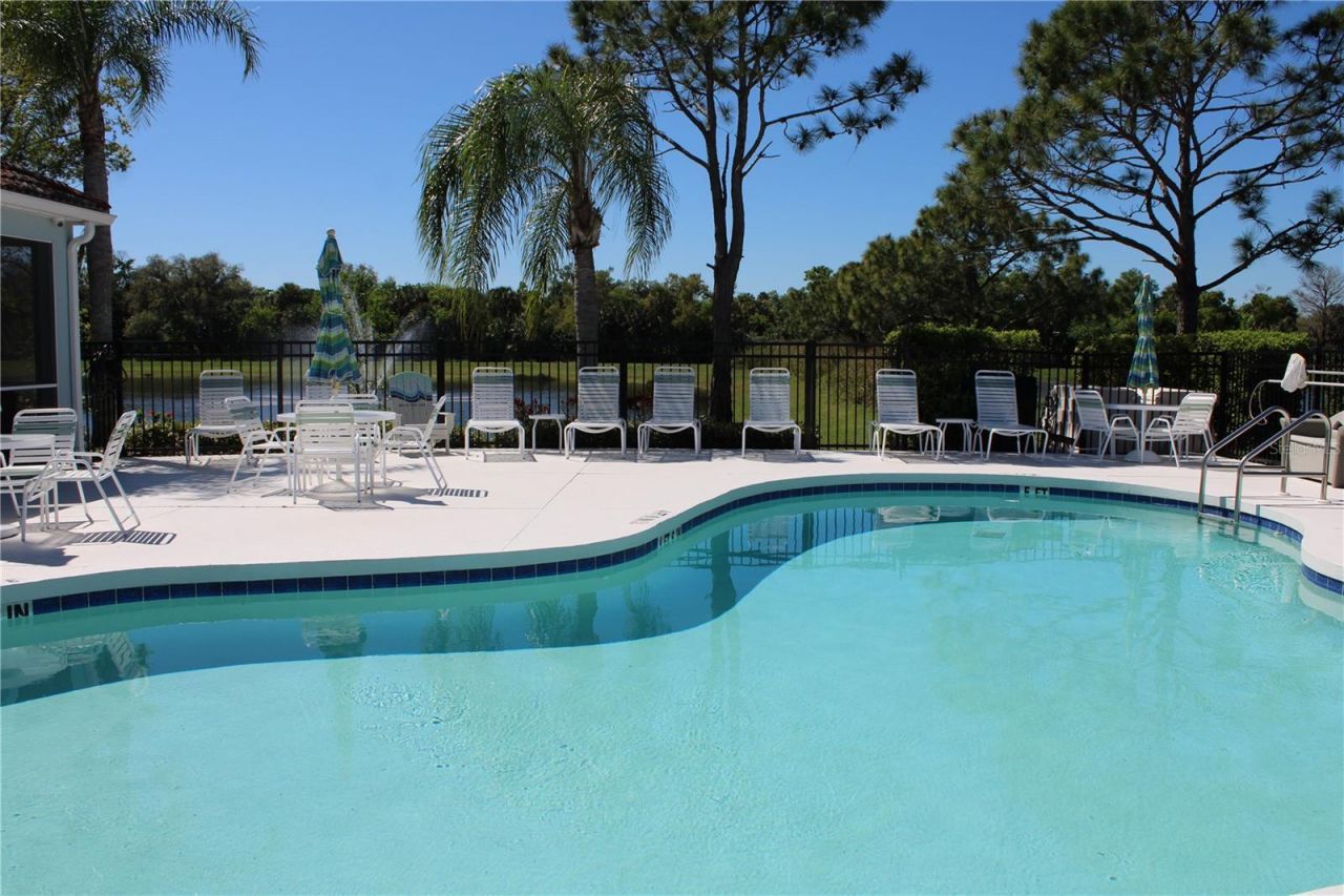 7803 33rd Street E, Sarasota, FL 34243 Photo