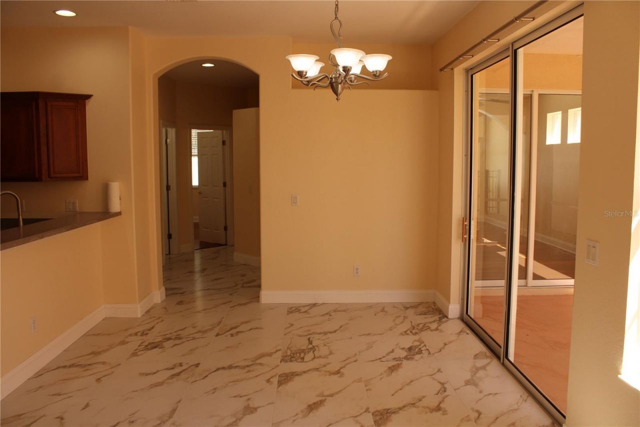 7803 33rd Street E, Sarasota, FL 34243 Photo