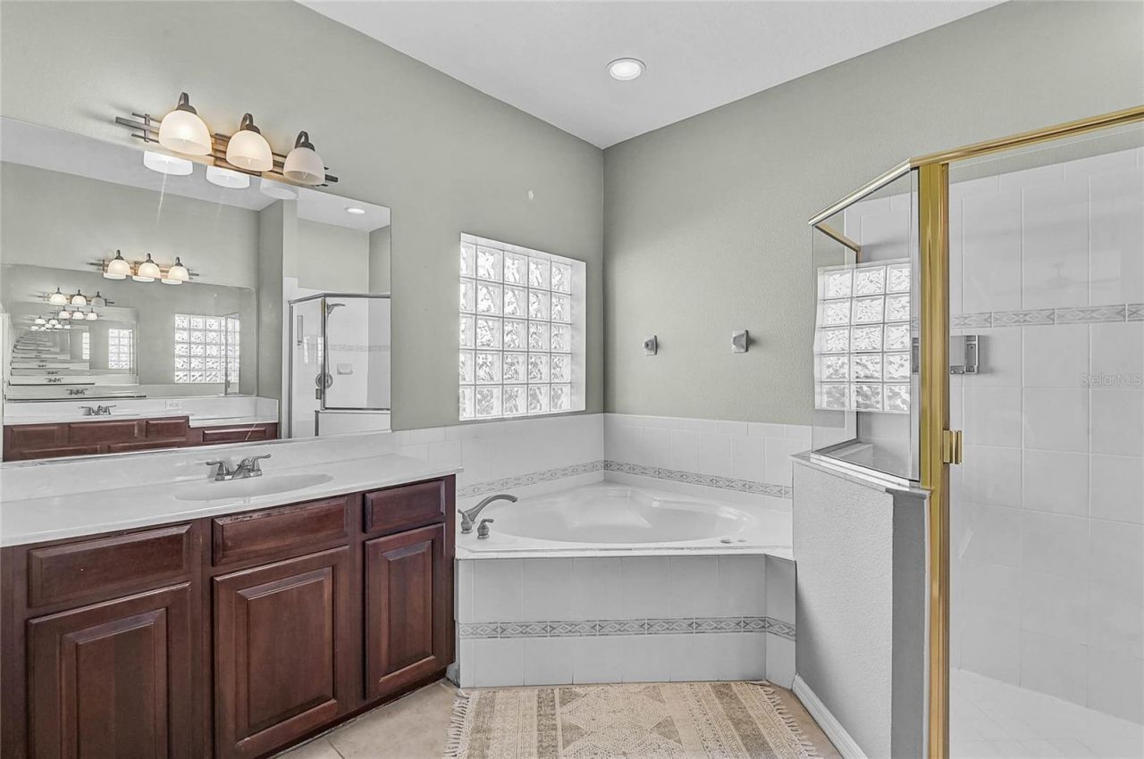 3708 5th Avenue Ne, Bradenton, FL 34208 Photo