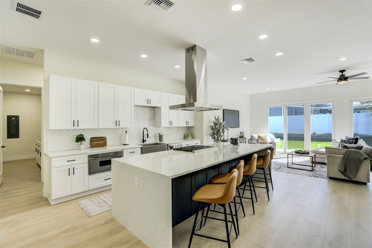 319 Cedar Lane, Largo, FL 33770 Photo