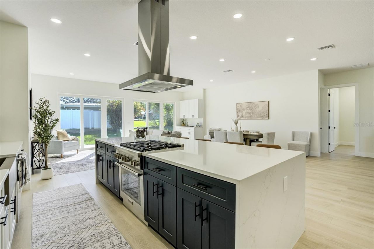 319 Cedar Lane, Largo, FL 33770 Photo