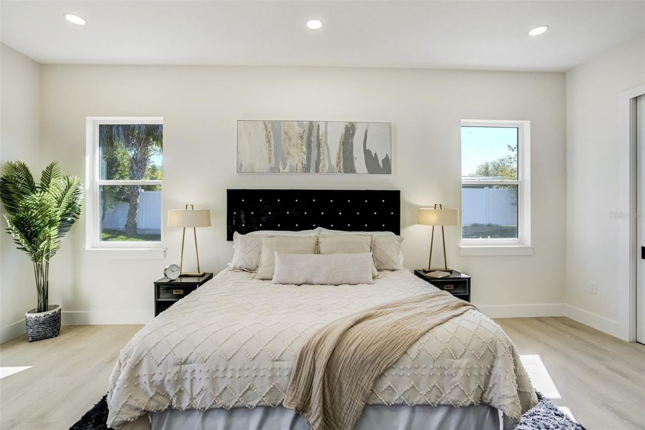 319 Cedar Lane, Largo, FL 33770 Photo