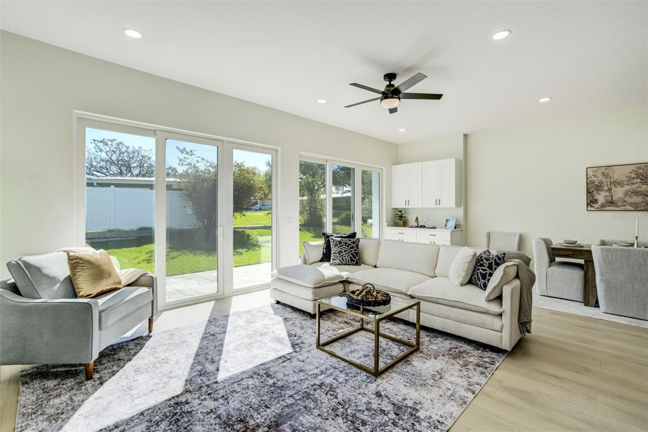 319 Cedar Lane, Largo, FL 33770 Photo