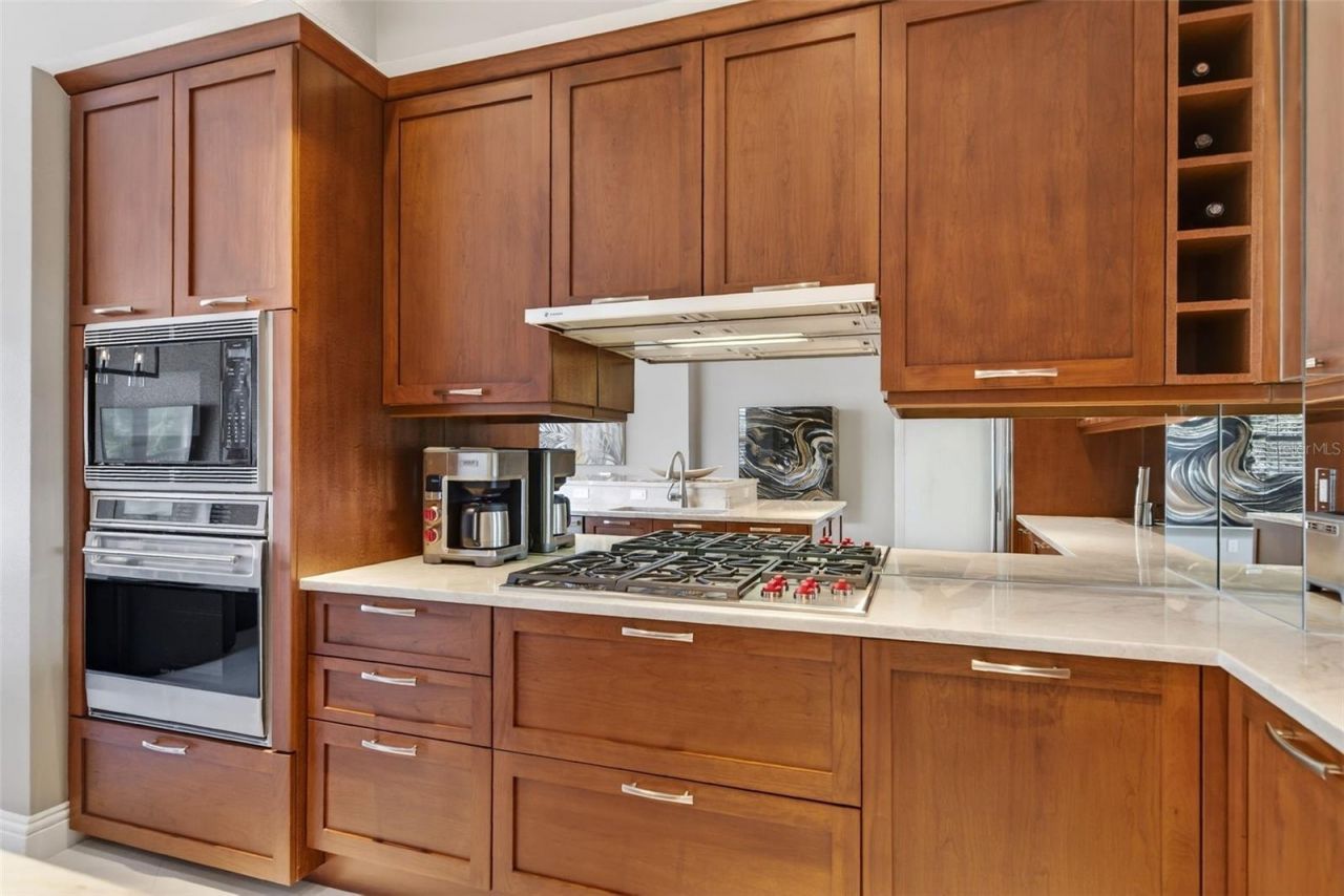 888 S Orange Avenue, Unit 3A, Sarasota, FL 34236 Photo