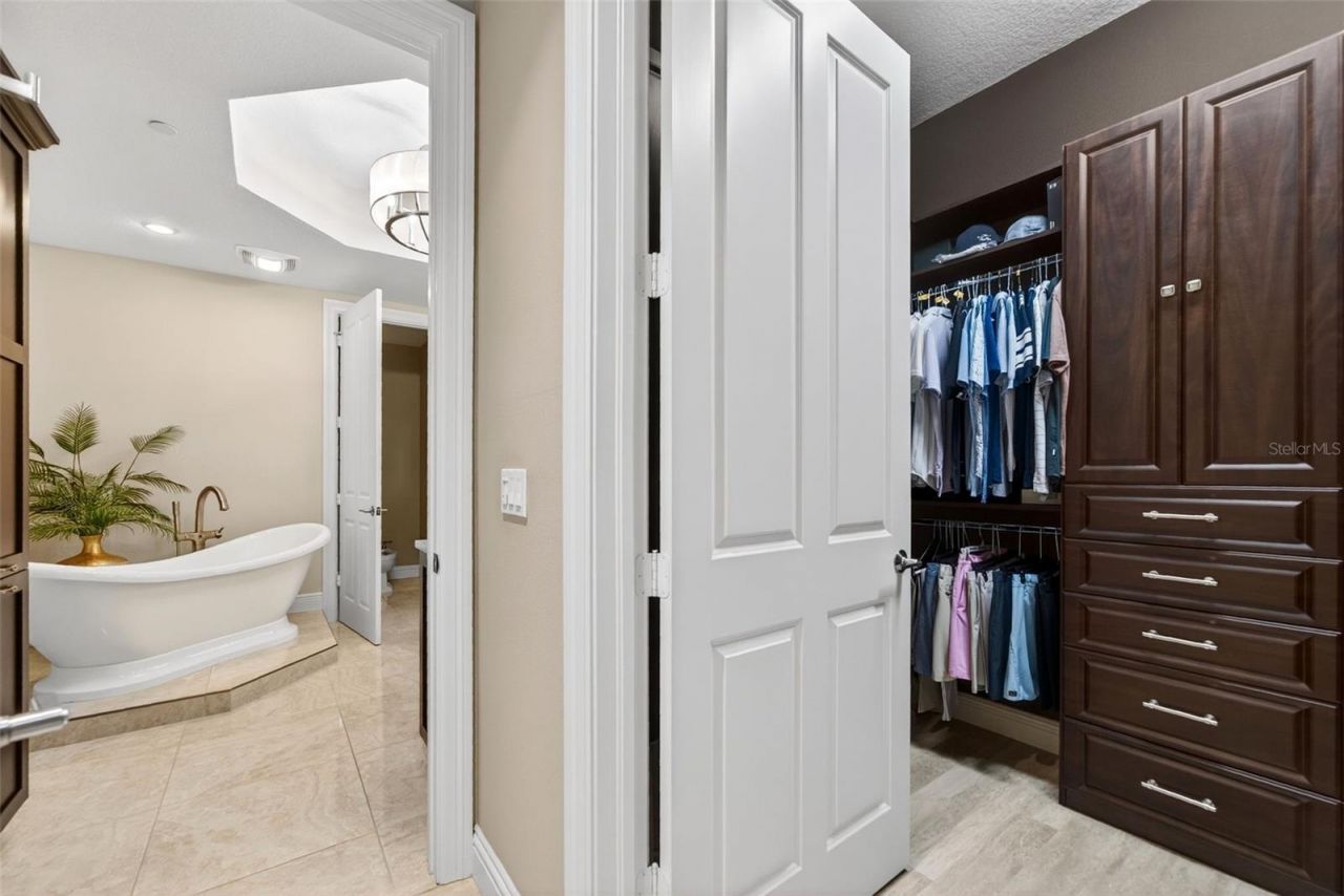 888 S Orange Avenue, Unit 3A, Sarasota, FL 34236 Photo