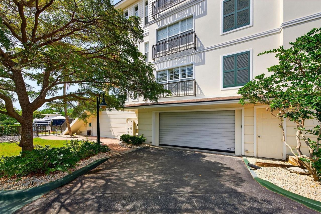 888 S Orange Avenue, Unit 3A, Sarasota, FL 34236 Photo