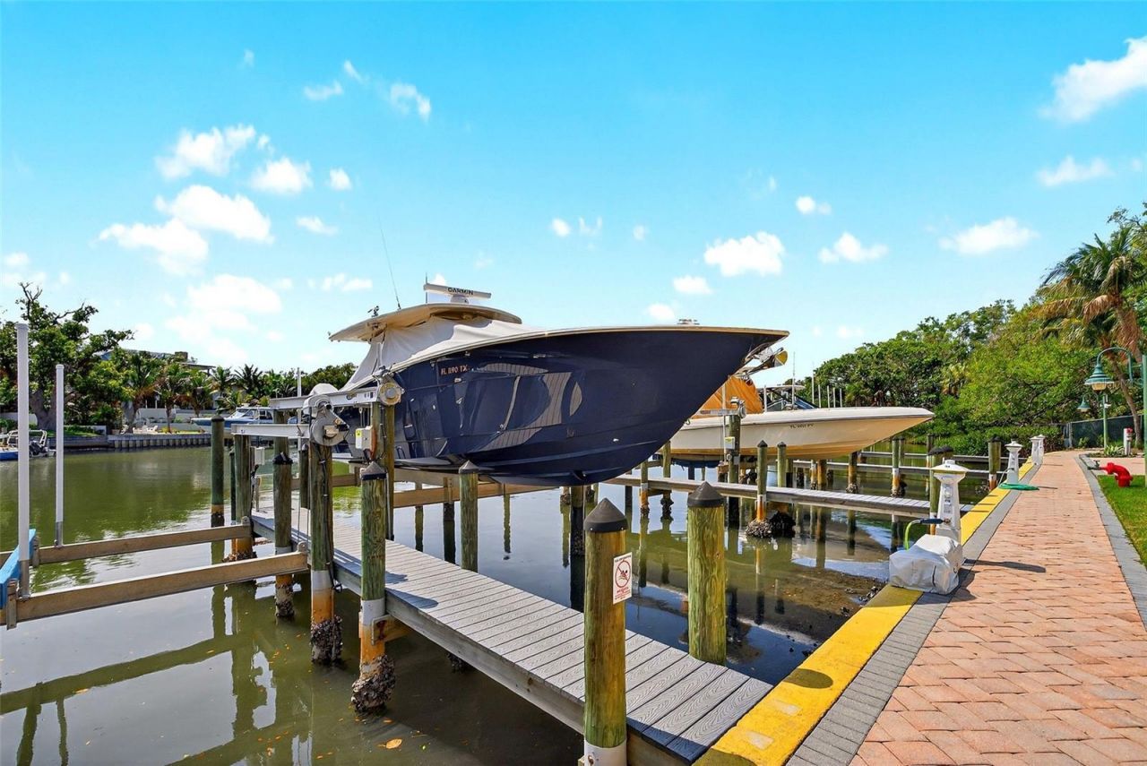 888 S Orange Avenue, Unit 3A, Sarasota, FL 34236 Photo