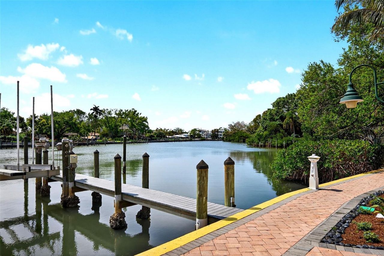 888 S Orange Avenue, Unit 3A, Sarasota, FL 34236 Photo