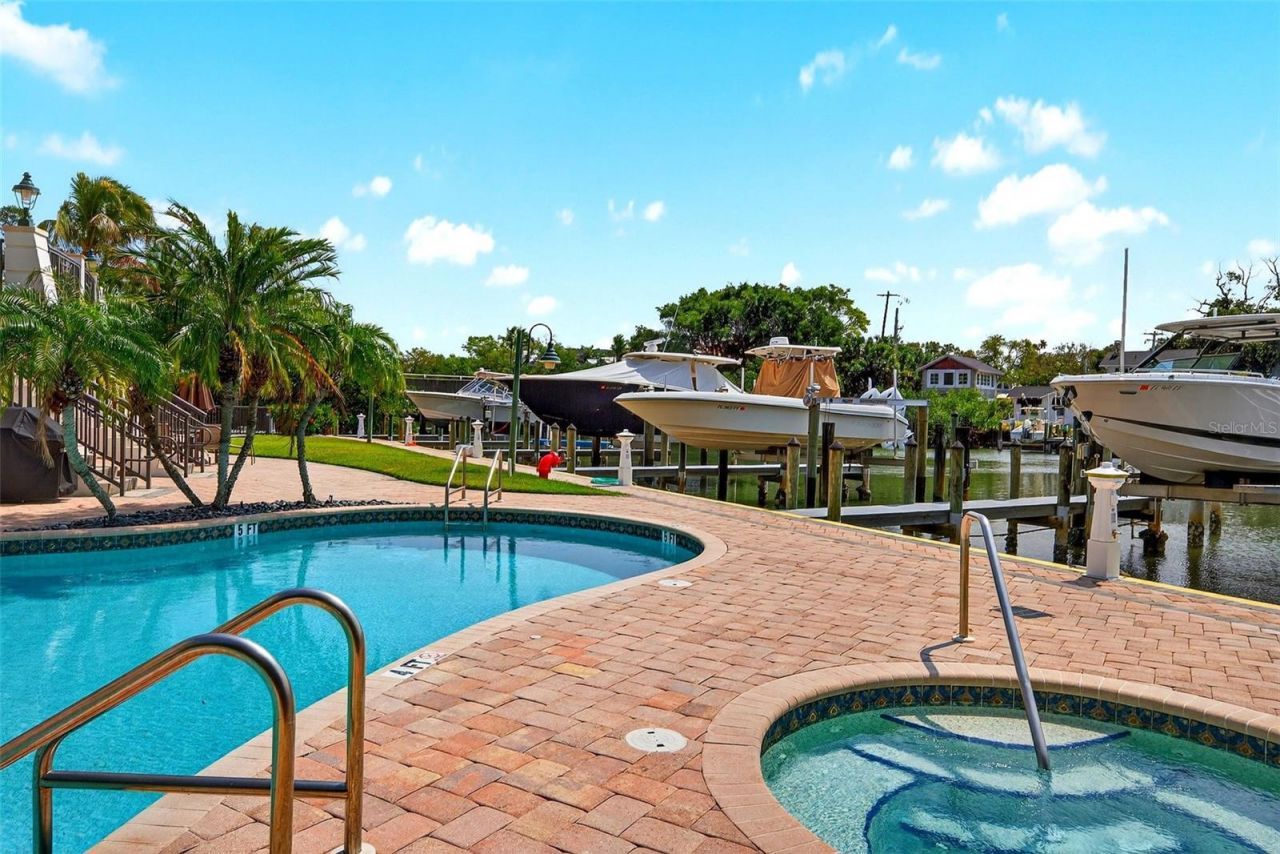 888 S Orange Avenue, Unit 3A, Sarasota, FL 34236 Photo