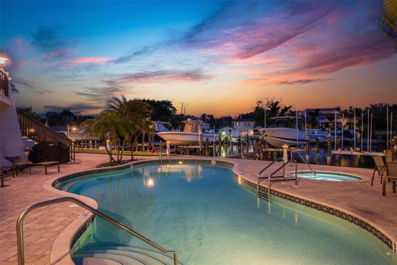 888 S Orange Avenue, Unit 3A, Sarasota, FL 34236 Photo