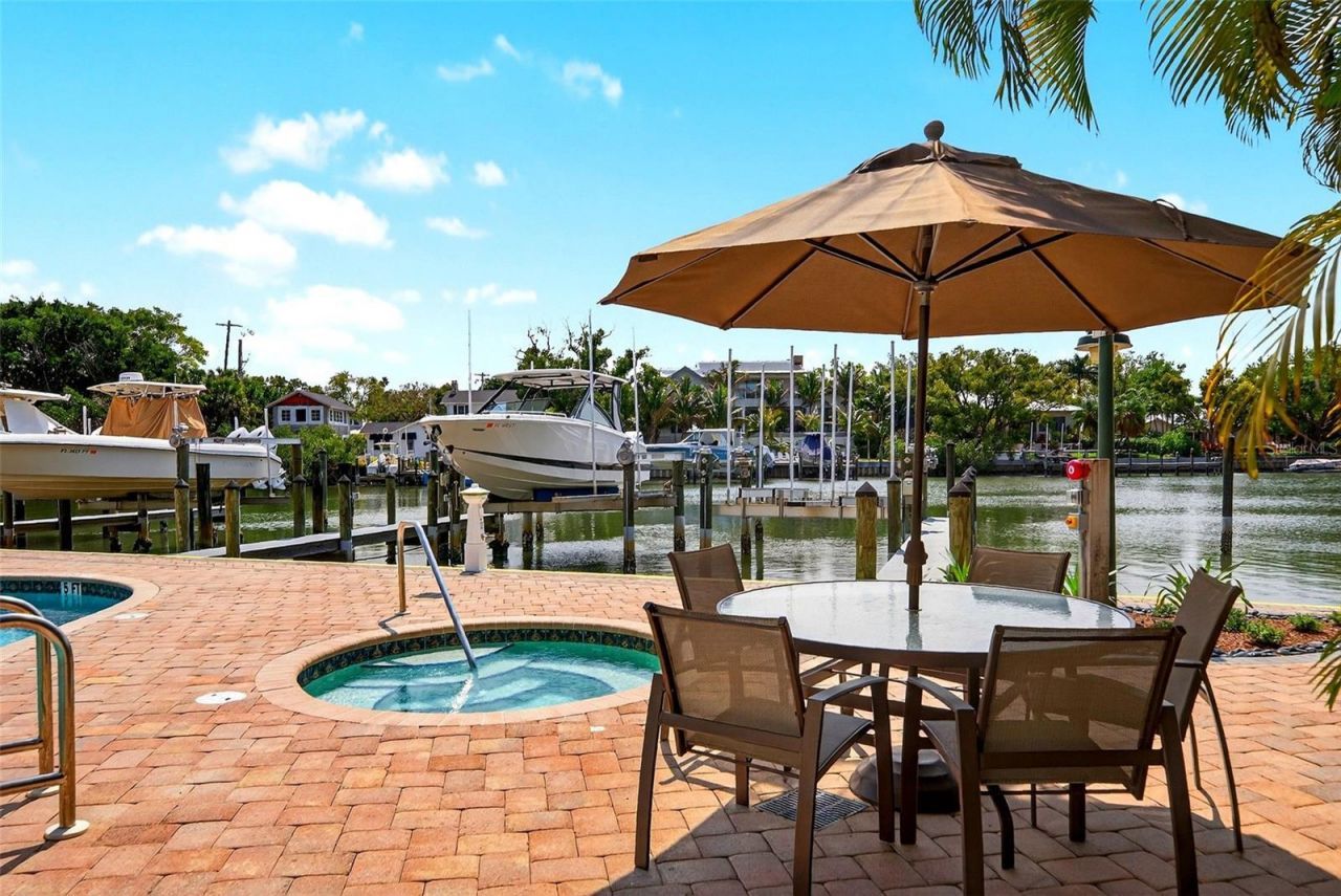 888 S Orange Avenue, Unit 3A, Sarasota, FL 34236 Photo