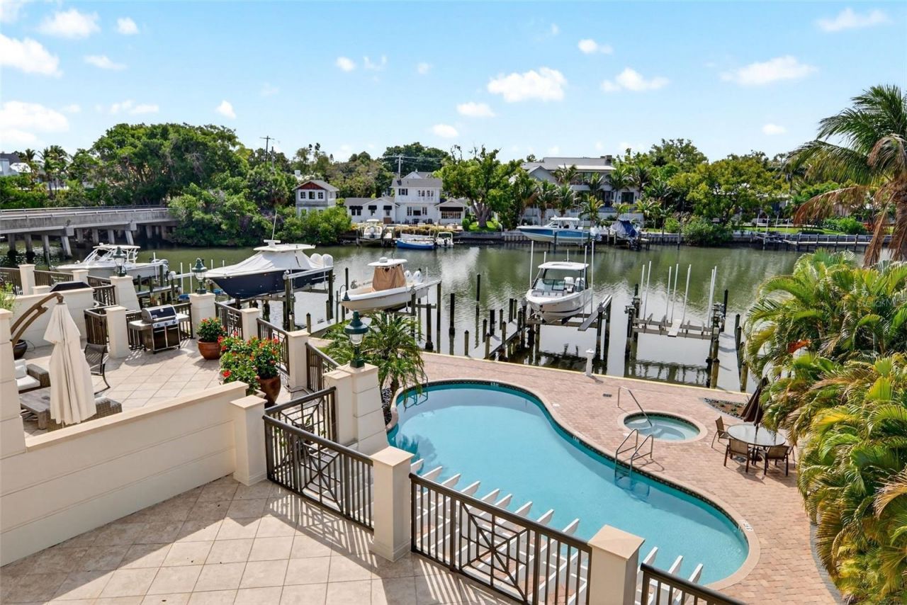 888 S Orange Avenue, Unit 3A, Sarasota, FL 34236 Photo