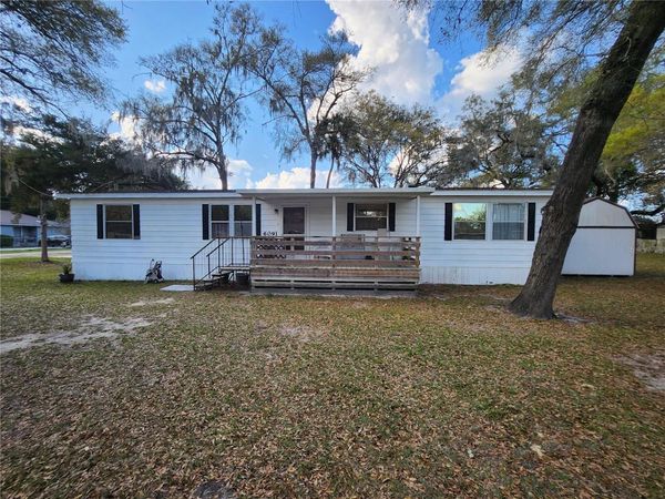 6091 SE 114TH STREET ROAD , BELLEVIEW, FL 34420