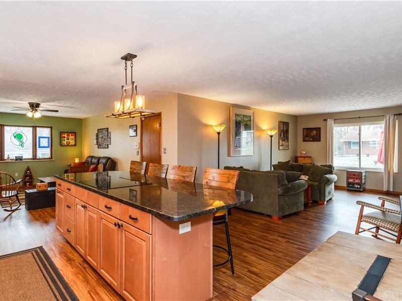 913 Debbie Court, Clayton, OH 45415 Photo 16