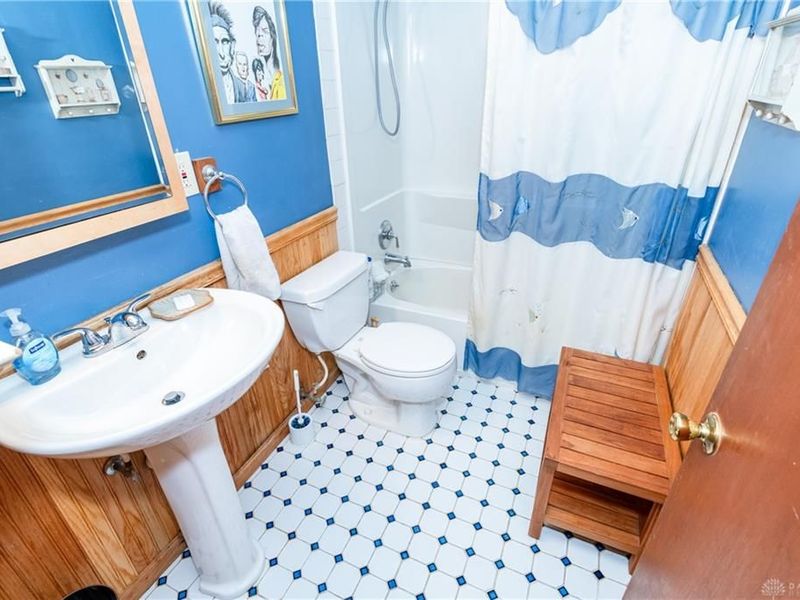 913 Debbie Court, Clayton, OH 45415 Photo 28