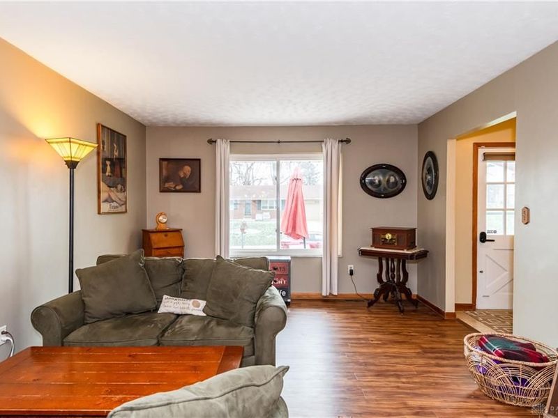 913 Debbie Court, Clayton, OH 45415 Photo 7