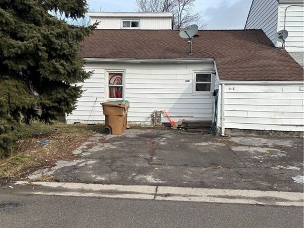 36 Glenwood Court, Unit E, Buffalo, NY 14225