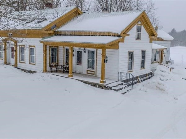 1726 County Route 15, Lacona, NY 13083