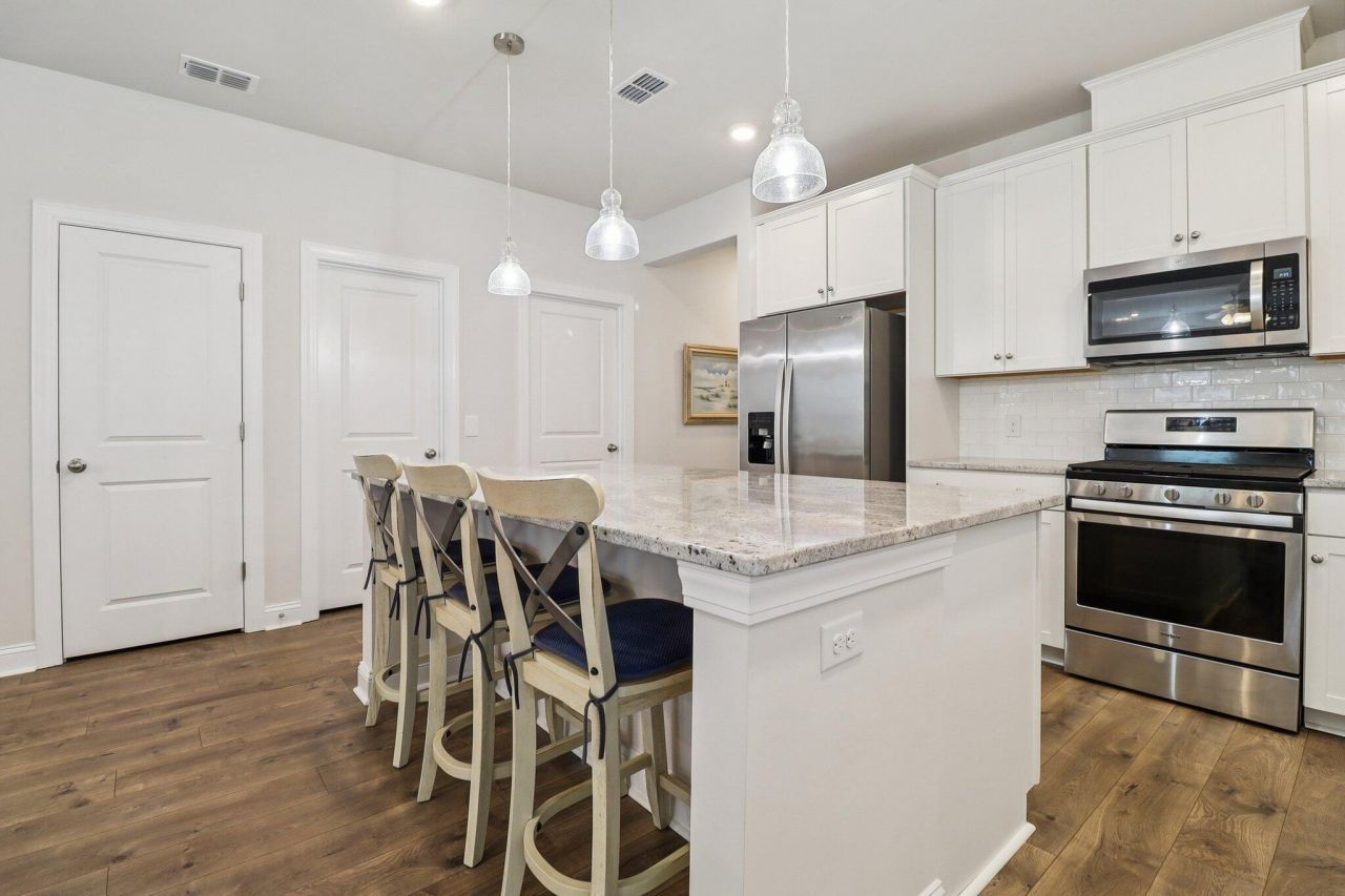 157 Rowans Creek Drive Photo 12