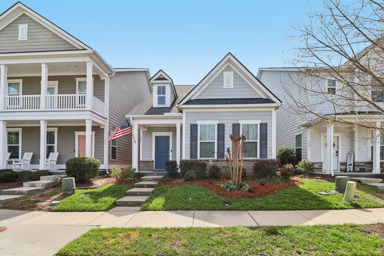 157 Rowans Creek Drive Photo 2