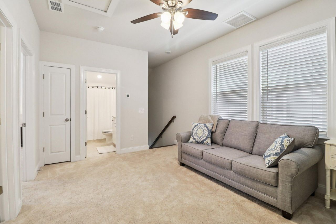 157 Rowans Creek Drive Photo 23