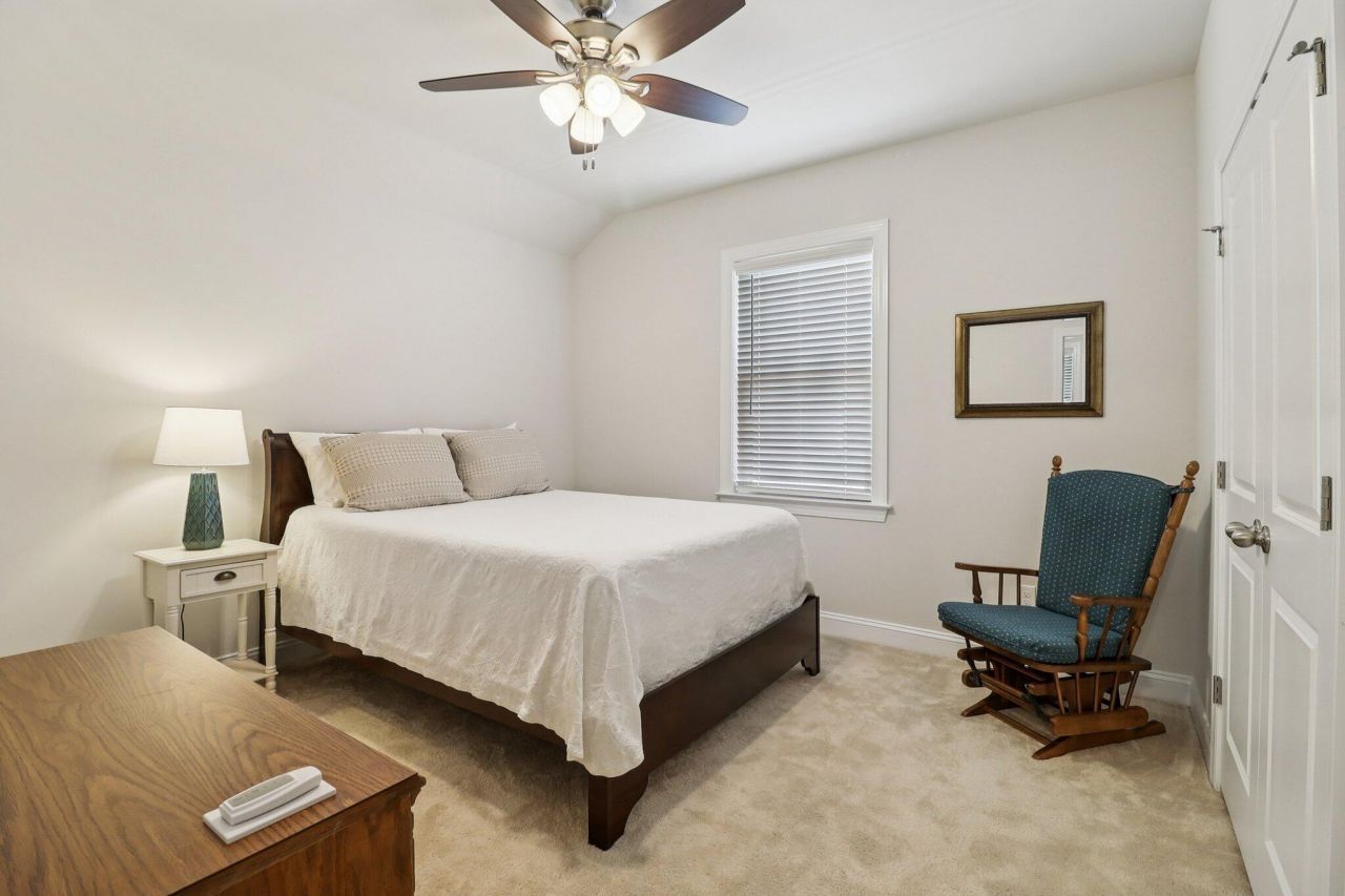 157 Rowans Creek Drive Photo 24