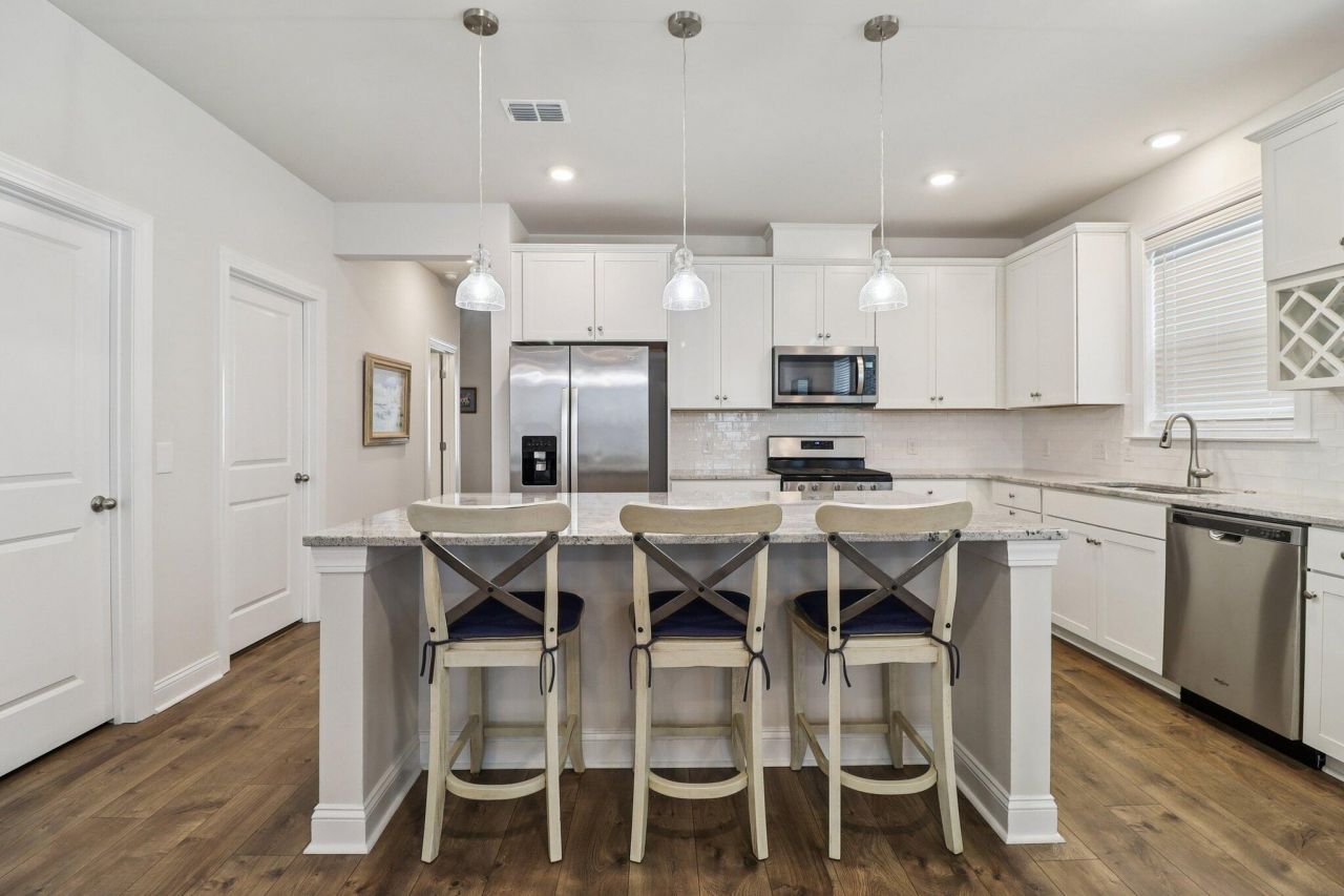 157 Rowans Creek Drive Photo 4