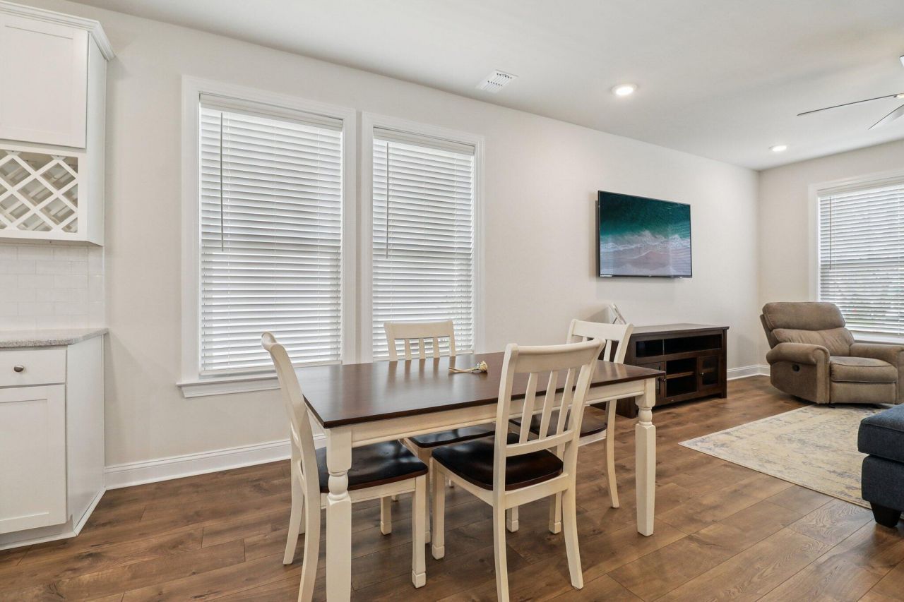 157 Rowans Creek Drive Photo 8