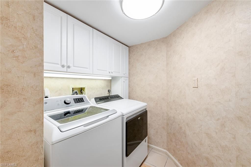 4551 Gulf Shore Blvd N, Unit 706, Naples, FL 34103 Photo