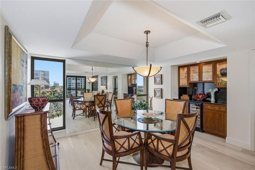 4551 Gulf Shore Blvd N, Unit 706, Naples, FL 34103 Photo