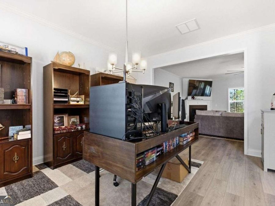 Property Image 8