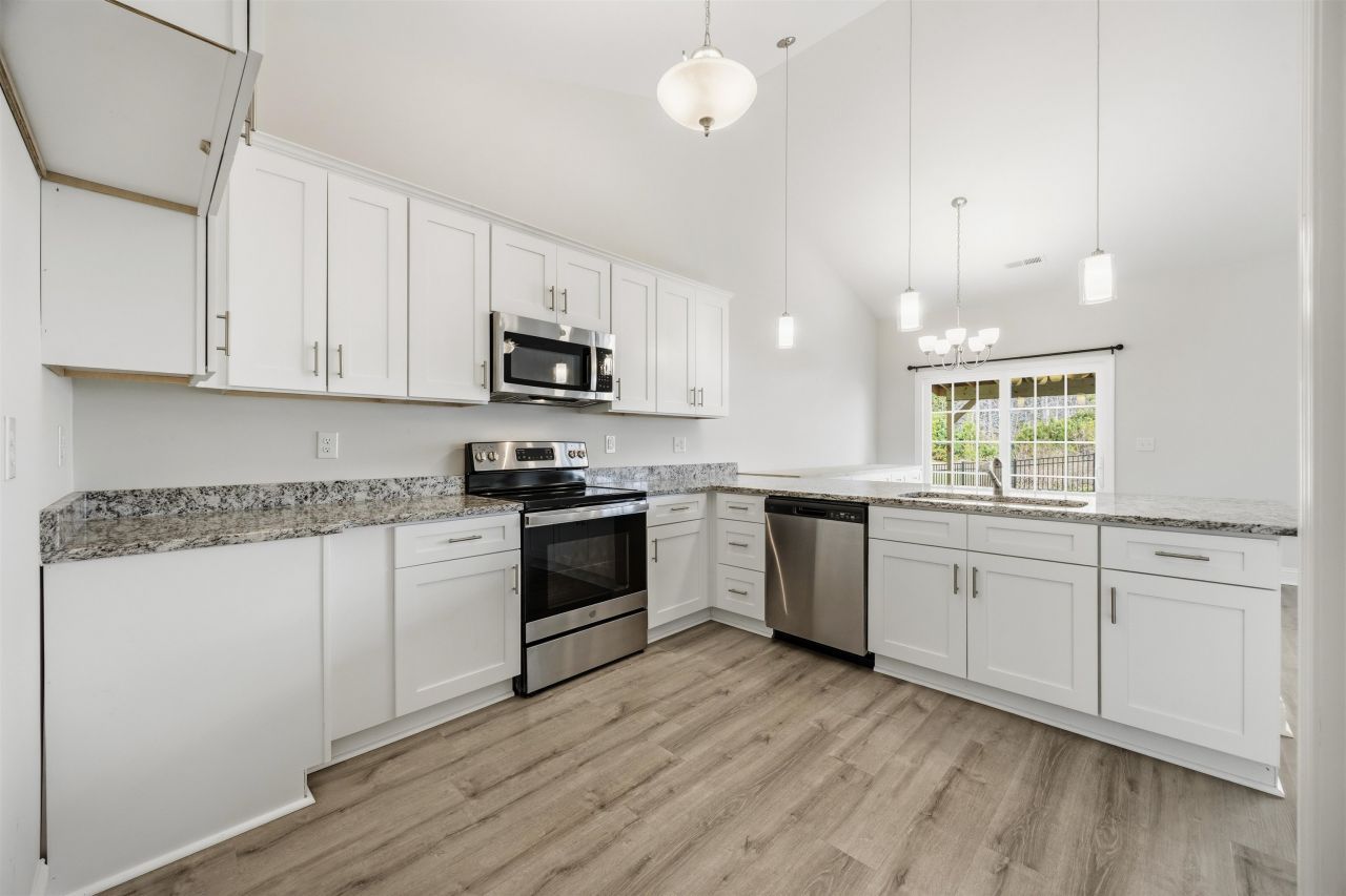 908 Sandridge Rd. Photo 14