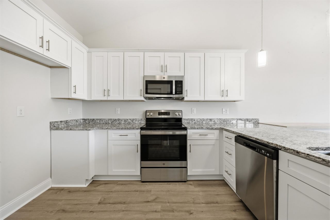 908 Sandridge Rd. Photo 15