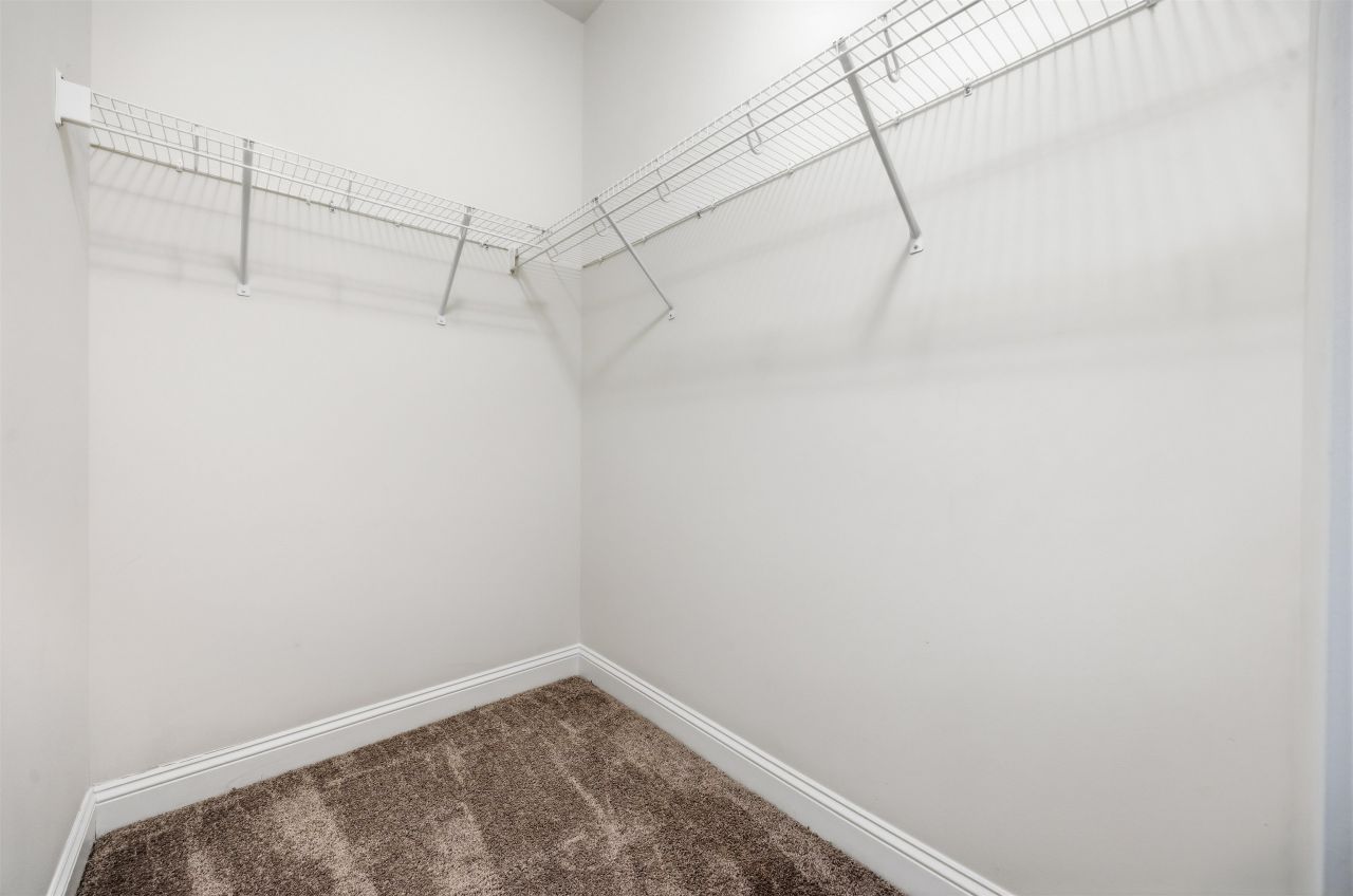 908 Sandridge Rd. Photo 22